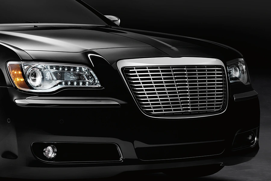 자동차 그릴: 디자인 정체성과 엔지니어링 정확성이 만나는 곳